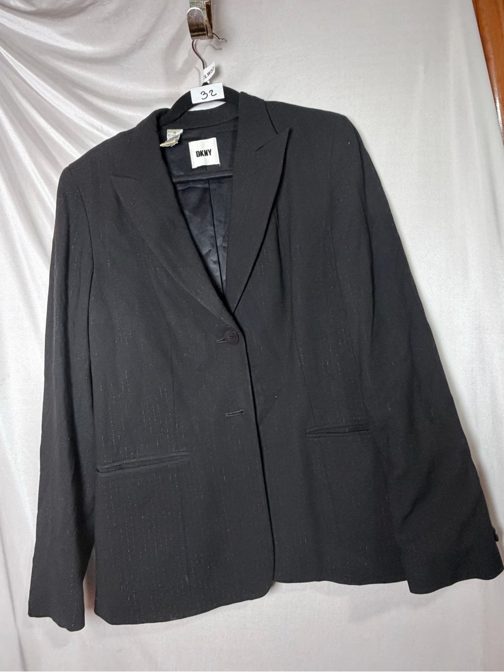 DKNY Black Shimmer Pinstripe Blazer Size 10 CLW37E